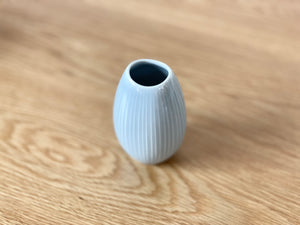 Hakusan Drop Vase - CIBI Hakusan Porcelain