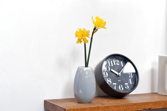 Hakusan Drop Vase