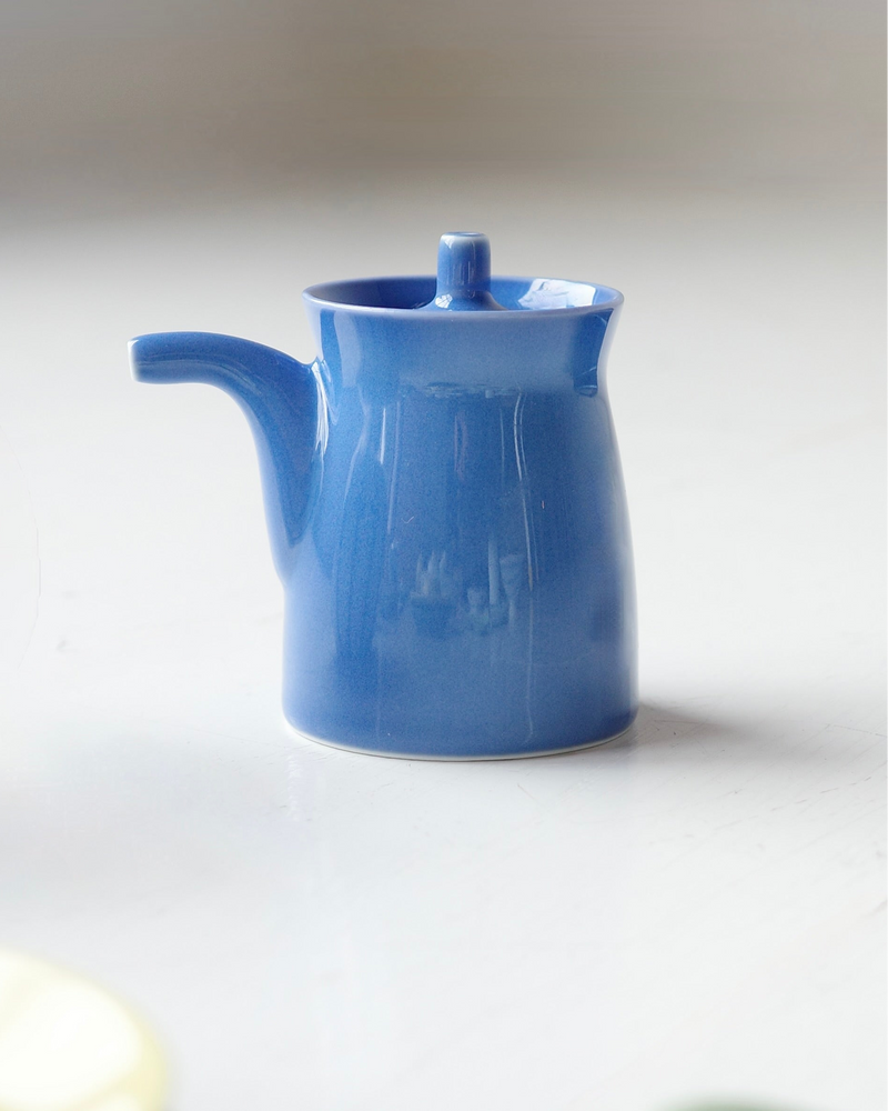 Hakusan G Type Soy Sauce Bottle Blue