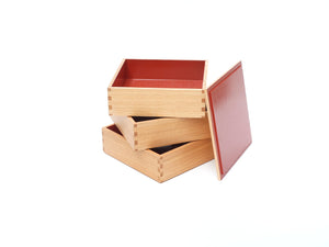 Matsuya 3-dan-jyu-bako (nest of boxes 3 layers)