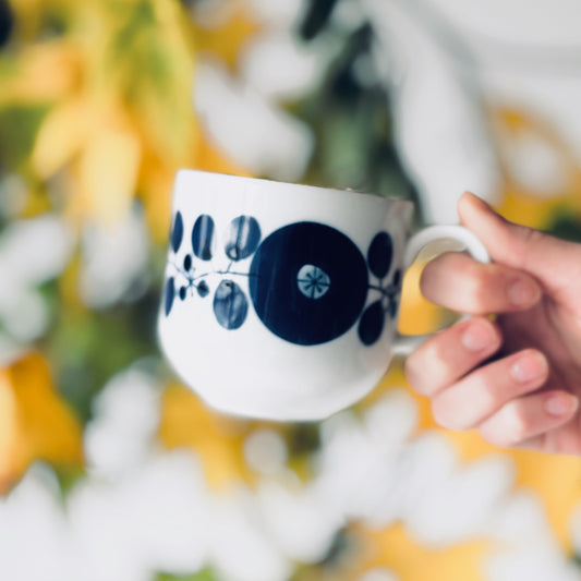 Hakusan Bloom Wreath Mug