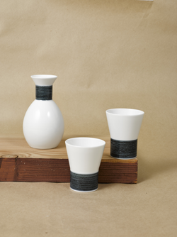 Linen Line Sake Set Indigo - CIBI Hakusan Porcelain