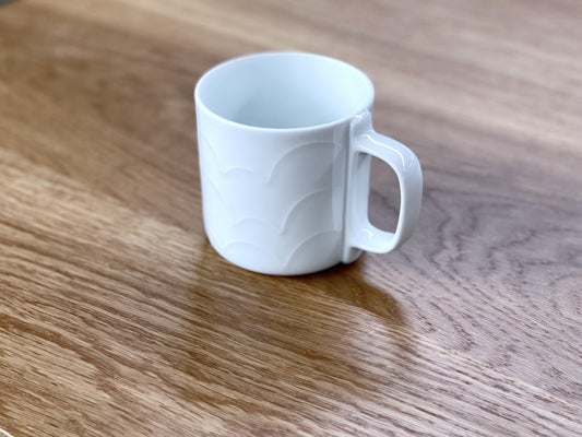 Hakusan Relief Mug G - Clouds Wave - CIBI Hakusan Porcelain
