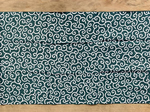 Kamawanu Tenugui - Karakusa Pattern Green - CIBI Kamawanu